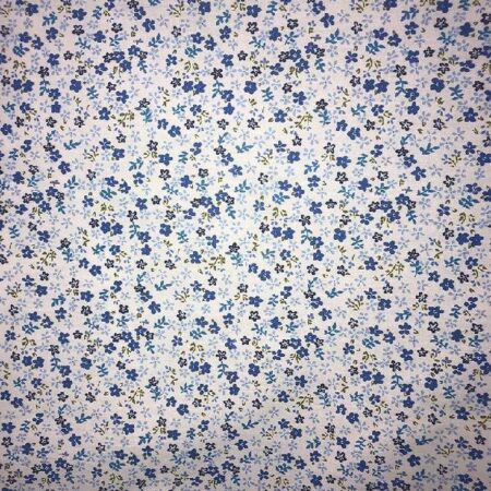 Mini Daisy Floral Poly Cotton Fabric by the Yard – 58/60" Wide, Lightweight & Soft for Sewing, Quilting, Crafts